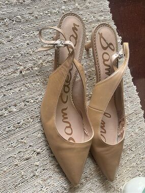 Sam Edelman Nude/Tan Pointed Slingback Heels